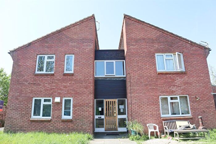 1 Bedroom Apartment To Rent In Corner Croft, Clevedon, BS21