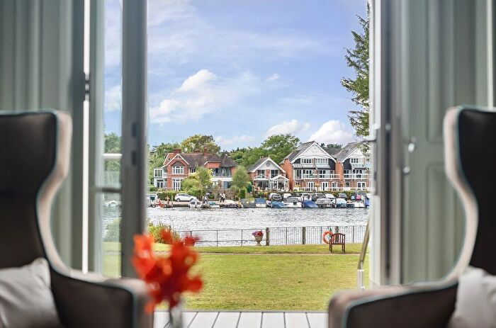 1 Bedroom Flat To Rent In Avon, Thamesfield Village, Henley-On-Thames, RG9