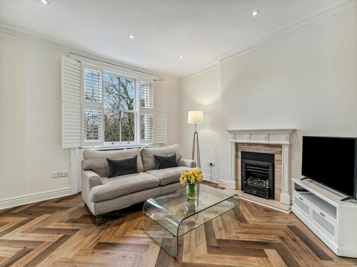 2 Bedroom Flat To Rent In Onslow Gardens, South Kensington, SW7