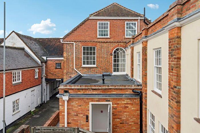 2 Bedroom Flat For Sale In West Street, Marlow. New Two Bedroom Apartment With Parking., SL7