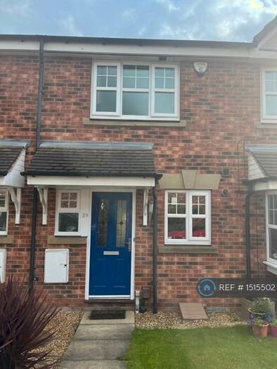 2 Bedroom Terraced House To Rent In Summerbank Close, Drighlington, Bradford, BD11