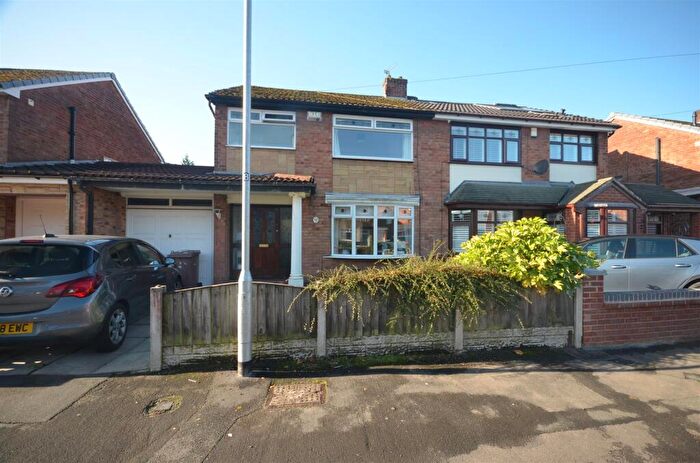 3 Bedroom Semi Detached House To Rent In Mossdale Drive, Rainhill, Prescot, L35