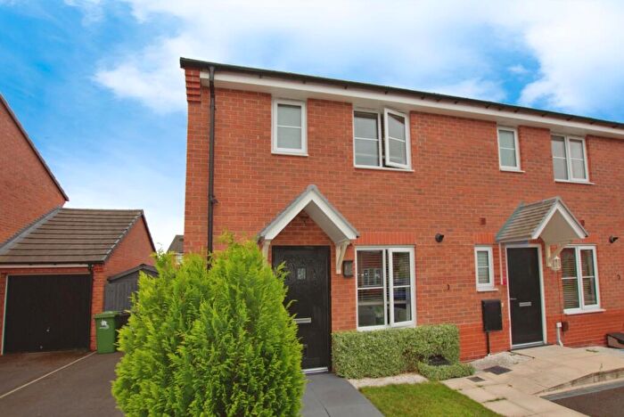 3 Bedroom End Of Terrace House For Sale In Wilding Drive, Crewe, CW1