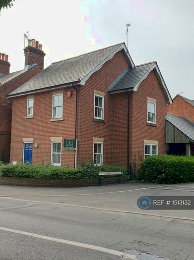 3 Bedroom Detached House To Rent In Shaftesbury Street, Fordingbridge, SP6