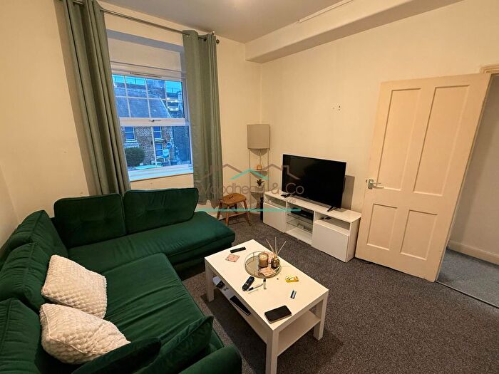 2 Bedroom Flat To Rent In Flat, Wellingborough, NN8