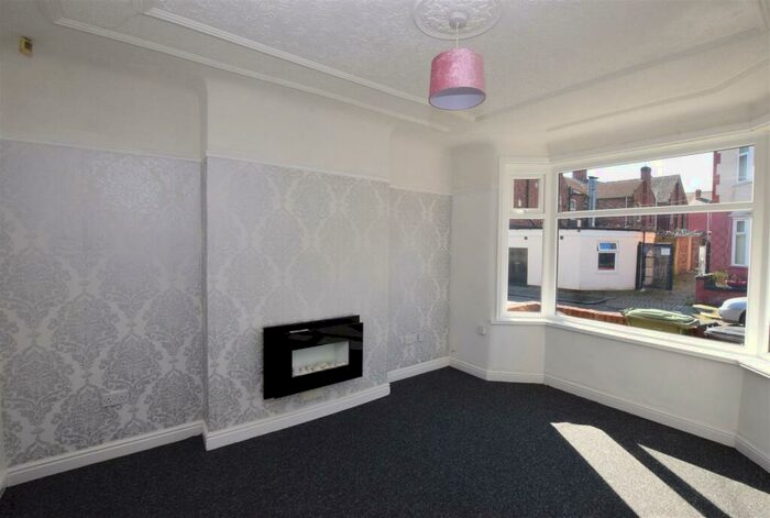 3 Bedroom End Of Terrace House To Rent In Southdale Road, Birkenhead, CH42