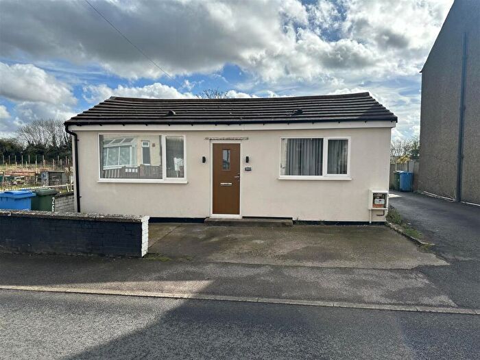 3 Bedroom Detached Bungalow To Rent In *Bungalow* Portland Road, Langwith, Mansfield, NG20