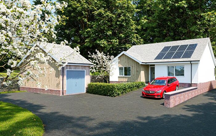 3 Bedroom Detached Bungalow For Sale In Dunheved Road, Launceston, Cornwall, PL15