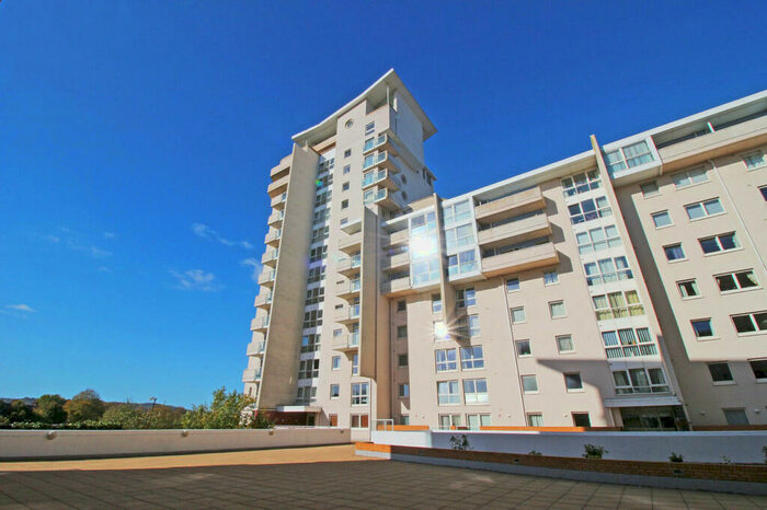 2 Bedroom Apartment To Rent In Marseille House, Century Wharf, Cardiff, CF10