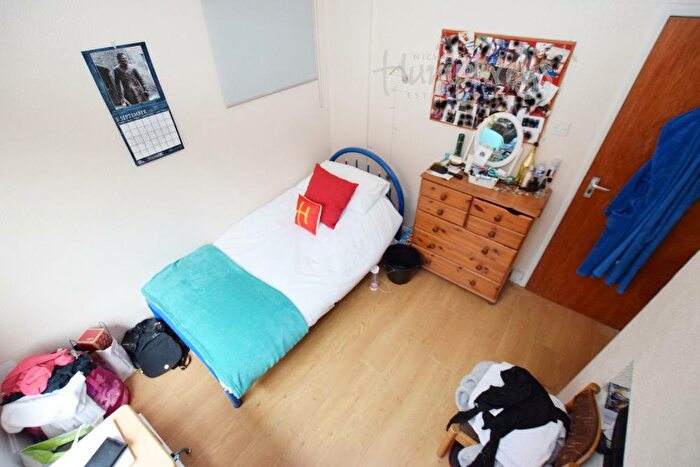 1 Bedroom Terraced House To Rent In Lincoln Street, Northampton, NN2