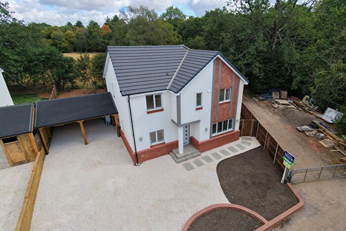 4 Bedroom Detached House For Sale In Fieldview - Bell Lane, Bedmond, Nr Abbots Langley, WD5