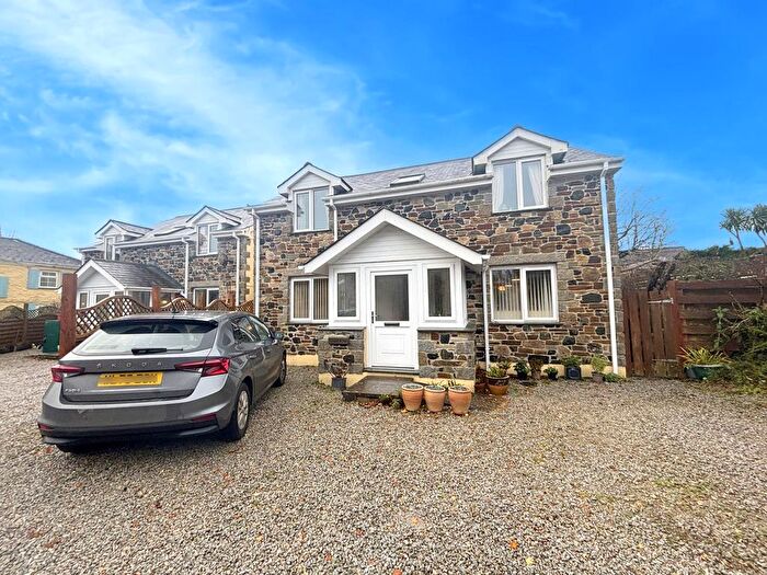 4 Bedroom Detached House For Sale In Garras, Helston, TR12