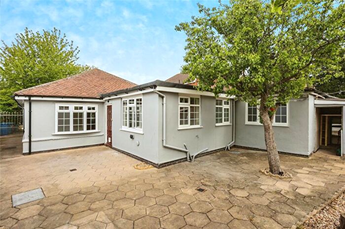 4 Bedroom Bungalow For Sale In Tollerton Lane, Tollerton, Nottingham, Nottinghamshire, NG12