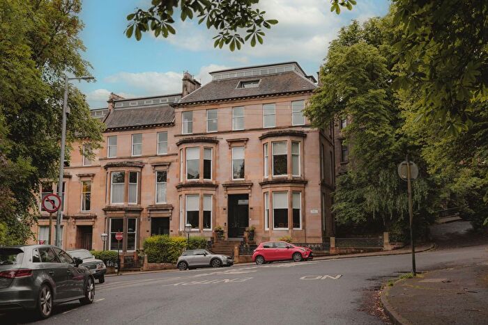 2 Bedroom Flat For Sale In Huntly Gardens, Dowanhill, G12