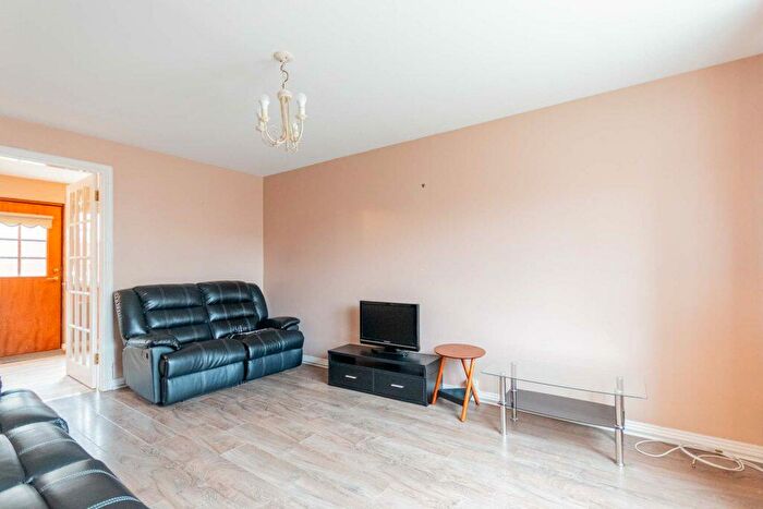 2 Bedroom Semi-Detached House To Rent In L – Ruthven Place, Edinburgh, EH16