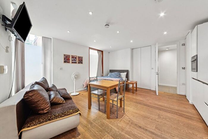 Studio To Rent In King's Mews, London, WC1N