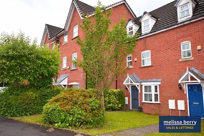 2 Bedroom Mews To Rent In New Bridge Gardens, Bury, BL9