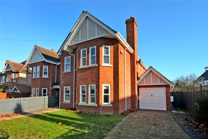 5 Bedroom Semi-Detached House To Rent In Cornwall Road, Cheam, Sutton, Surrey, SM2