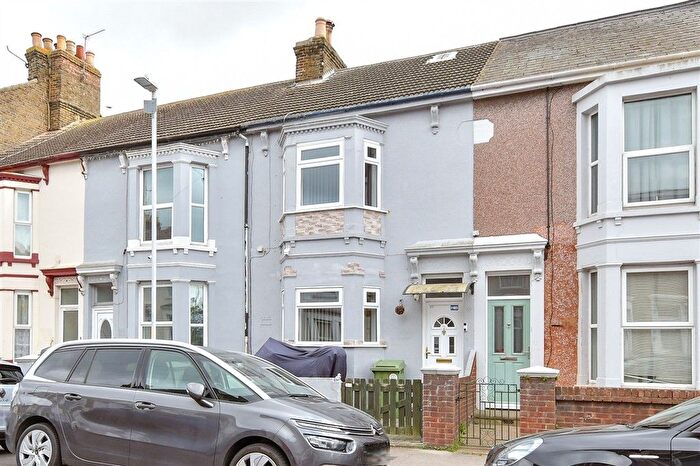 3 Bedroom Terraced House For Sale In Alma Road, Sheerness, Kent, ME12