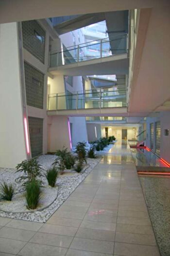 2 Bedroom Flat To Rent In Whitworth Street, Manchester, Manchester, M1