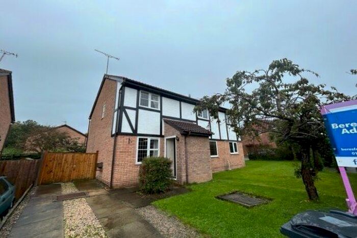 2 Bedroom Semi-Detached House To Rent In Lucerne Close, Chester, CH3
