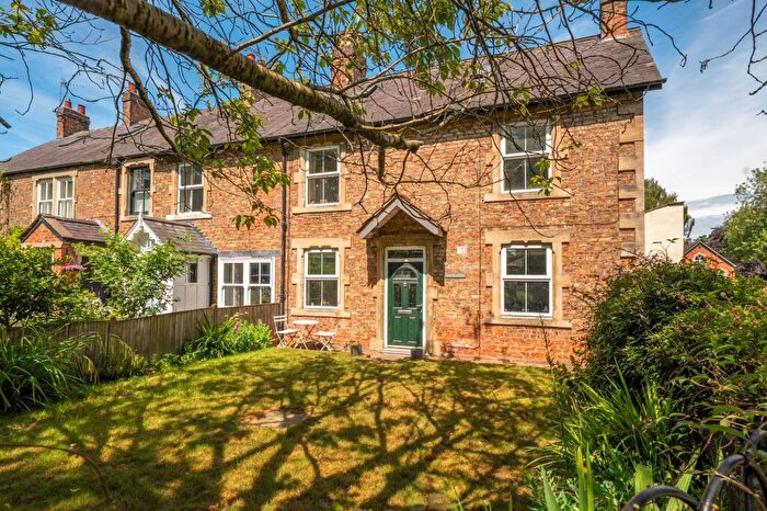 4 Bedroom Terraced House For Sale In Station Lane, Burton Leonard, HG3