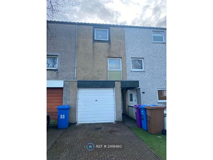 3 Bedroom Terraced House To Rent In Skelmorlie Place, Kilwinning, KA13