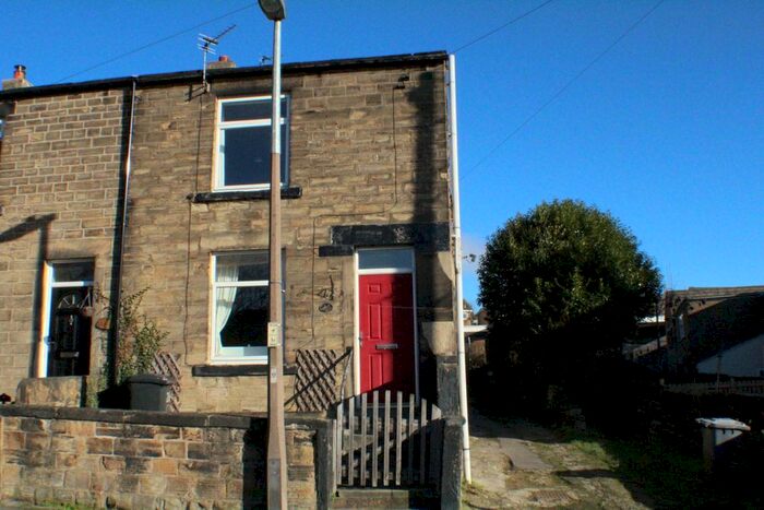 1 Bedroom End Of Terrace House To Rent In Brookroyd Lane, Birstall, Batley, WF17