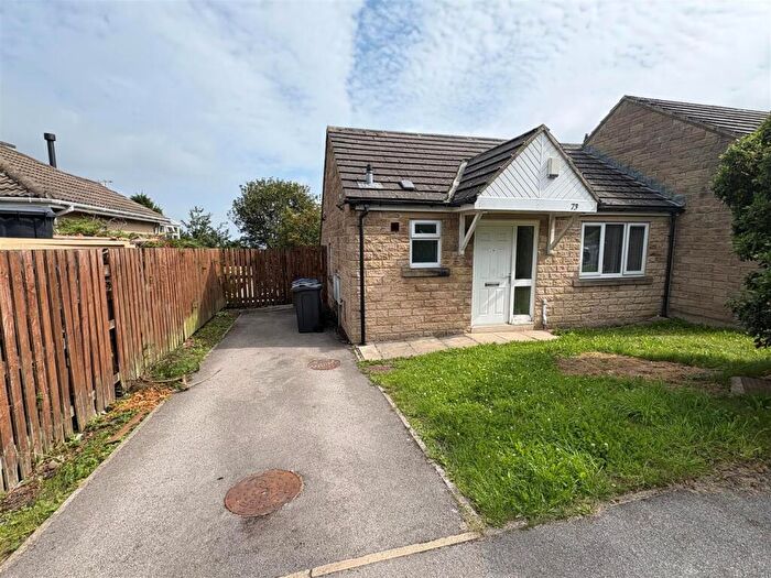 3 Bedroom Semi Detached House For Sale In Ascot Drive, Horton Bank Top, BD7