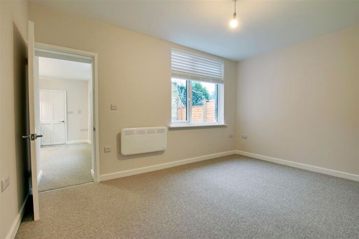 1 Bedroom Flat To Rent In High Street, Fenstanton, Huntingdon, PE28