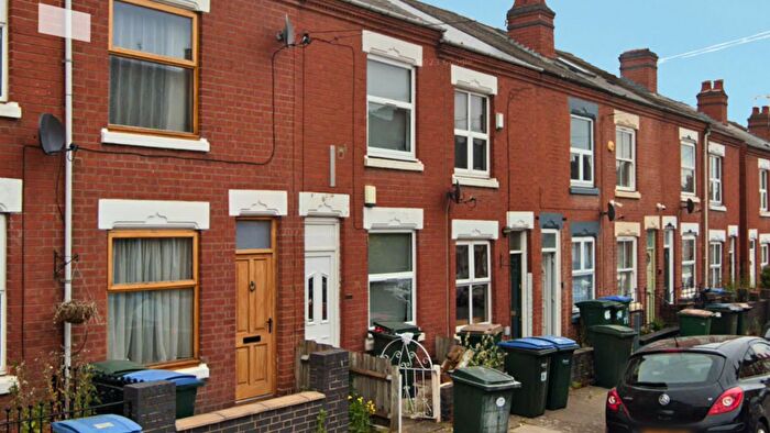 4 Bedroom Terraced House To Rent In Westwood Road, Coventry, CV5