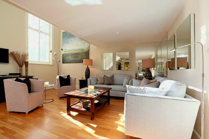 1 Bedroom Apartment To Rent In Mathison House, Kings Road, SW10