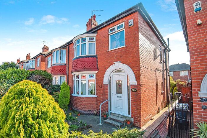 3 Bedroom Semi-Detached House For Sale In Westfield Road, Balby, Doncaster, DN4