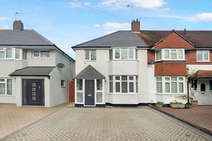 3 Bedroom Semi-Detached House To Rent In Heathcroft Avenue, Sunbury-On-Thames, TW16