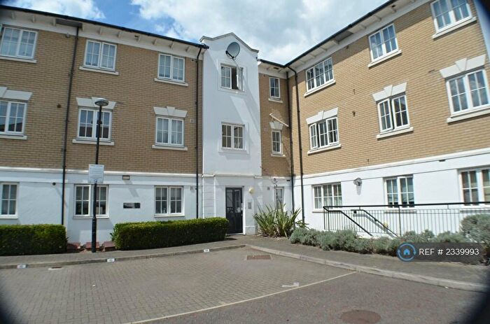 2 Bedroom Flat To Rent In George Williams Way, Colchester, CO1