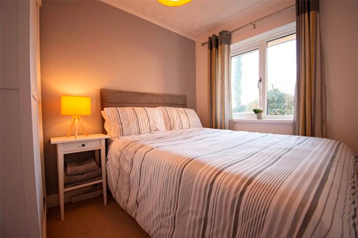 2 Bedroom Apartment To Rent In Bolton Grange, Yeadon, Leeds, West Yorkshire, LS19