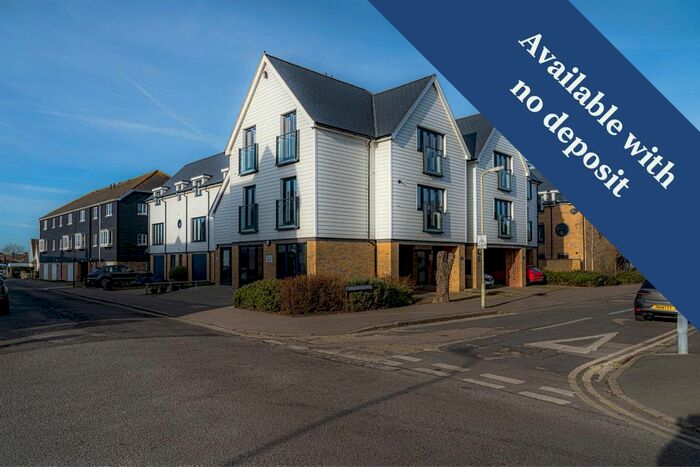 2 Bedroom Flat To Rent In Westmeads Road, Whitstable, CT5