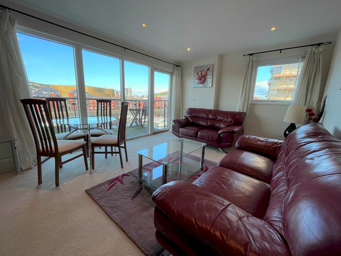 2 Bedroom Flat To Rent In Meridian Wharf, Maritime Quarter, Swansea, SA1