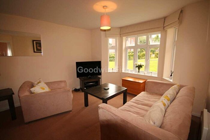 2 Bedroom Apartment To Rent In Brattice Drive, Pendlebury, M27