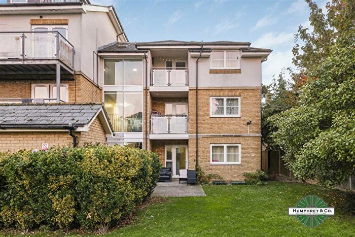 2 Bedroom Flat To Rent In Lockwood Place, E4