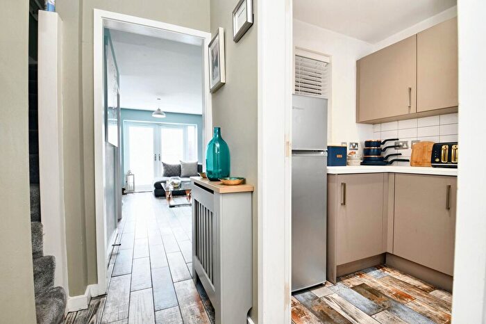 2 Bedroom Semi-Detached House For Sale In Duchy Road, Salford, M6