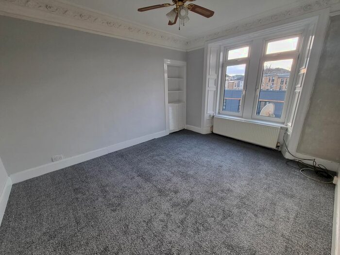 2 Bedroom Flat To Rent In Strathmartine Road, Dundee, DD3