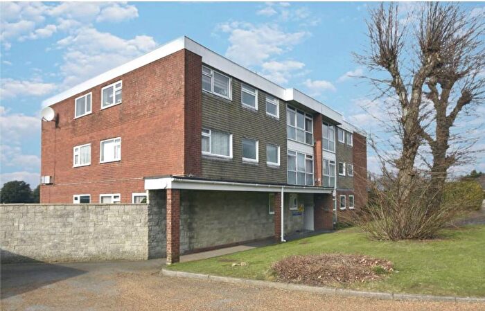 2 Bedroom Flat To Rent In Cockerell Rise, East Cowes, PO32