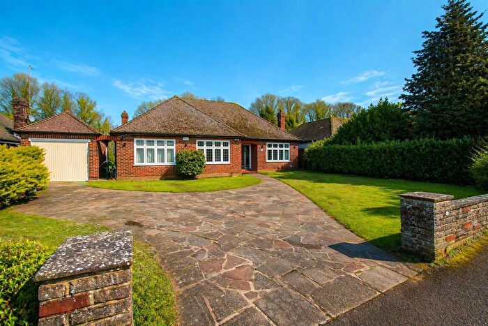 5 Bedroom Detached Bungalow For Sale In Gilhams Avenue, Banstead, SM7