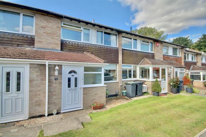 2 Bedroom Terraced House To Rent In Purbrook Gardens, Purbrook, PO7