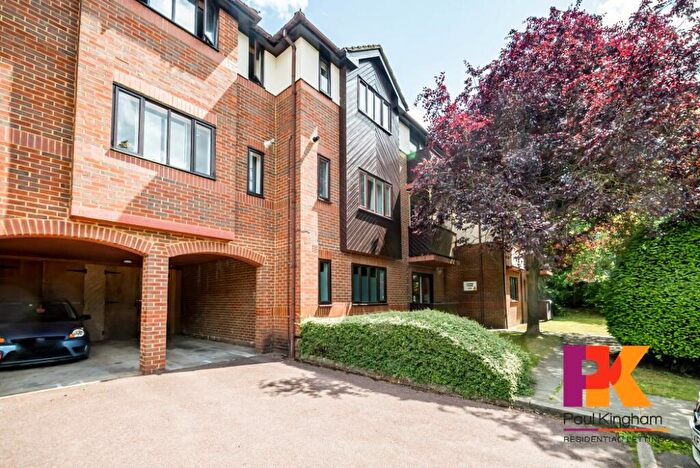 1 Bedroom Flat To Rent In Litton Court, High Wycombe, HP10
