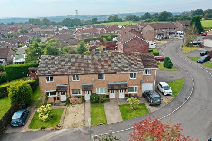 2 Bedroom Terraced House To Rent In Chepstow Close, Grove Park, NP12