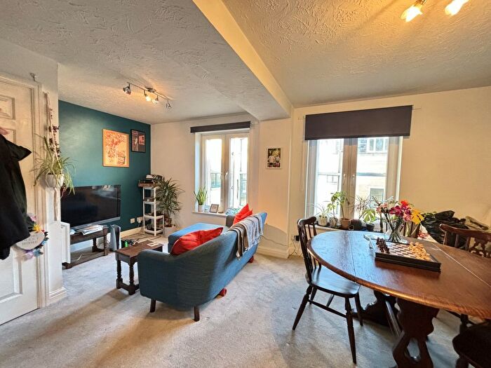 1 Bedroom Flat For Sale In Bombay House, Whitworth Street, Manchester, M1