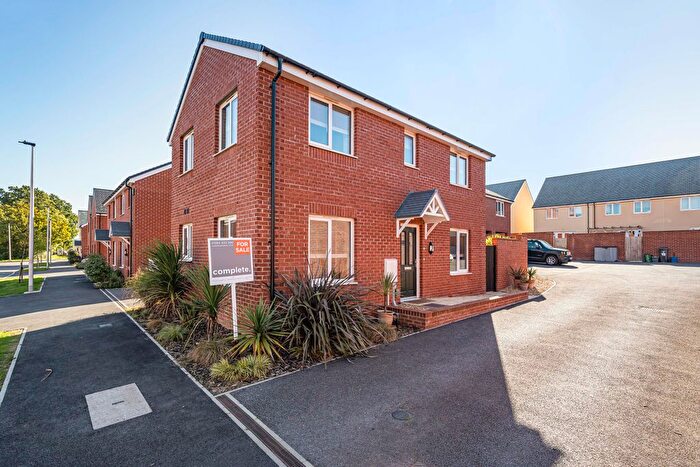 3 Bedroom Detached House For Sale In Calves Close, Cranbrook, EX5