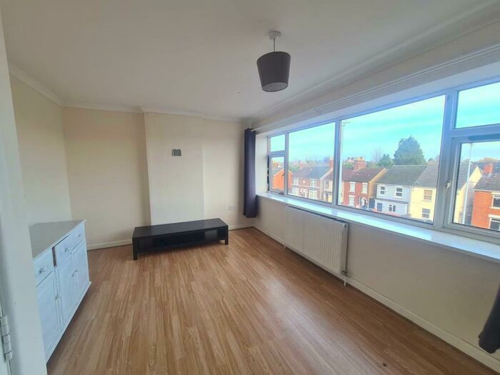 2 Bedroom Apartment To Rent In Swindon, Wiltshire, SN2